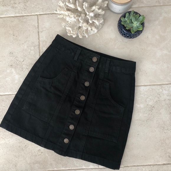 Stradivarius Black High Waisted Skirt - Picture 1 of 5